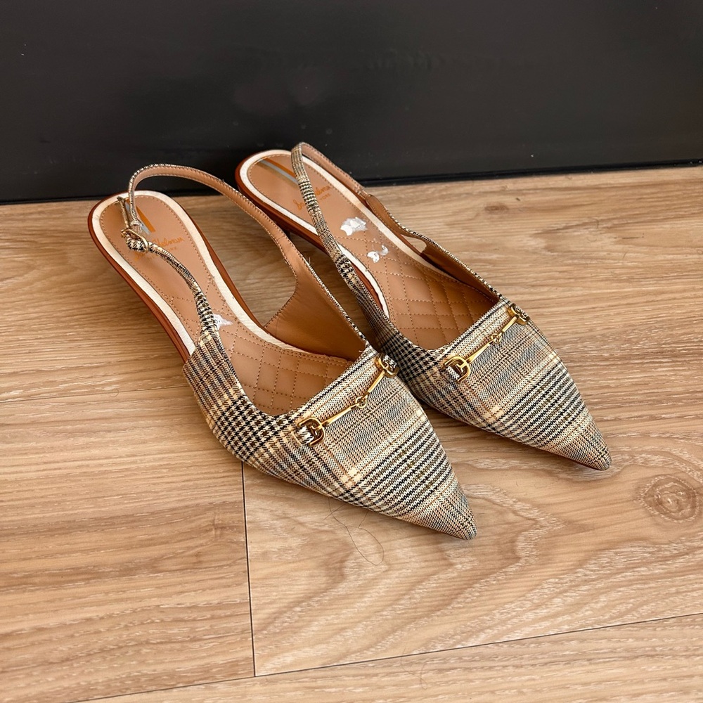 Sam Edelman Cream and Brown Heels with Pointed Toe and Kitten Heel